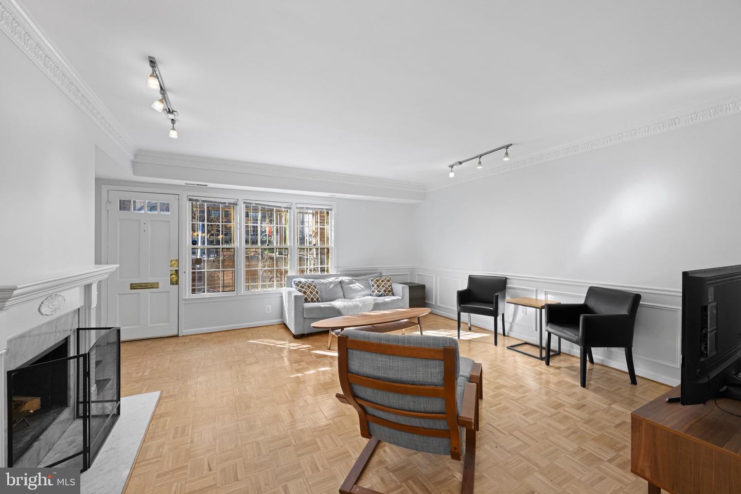 1823 CORCORAN ST NW #9, WASHINGTON, District Of Columbia 20009, 1 Bedroom Bedrooms, ,1 BathroomBathrooms,Residential,For sale,1823 CORCORAN ST NW #9,DCDC2247680 MLS # DCDC2247680 1823 CORCORAN ST NW #9, WASHINGTON, District Of Columbia 20009, 1 Bedroom Bedrooms, ,1 BathroomBathrooms,Residential,For sale,1823 CORCORAN ST NW #9,DCDC2247680 MLS # DCDC2247680