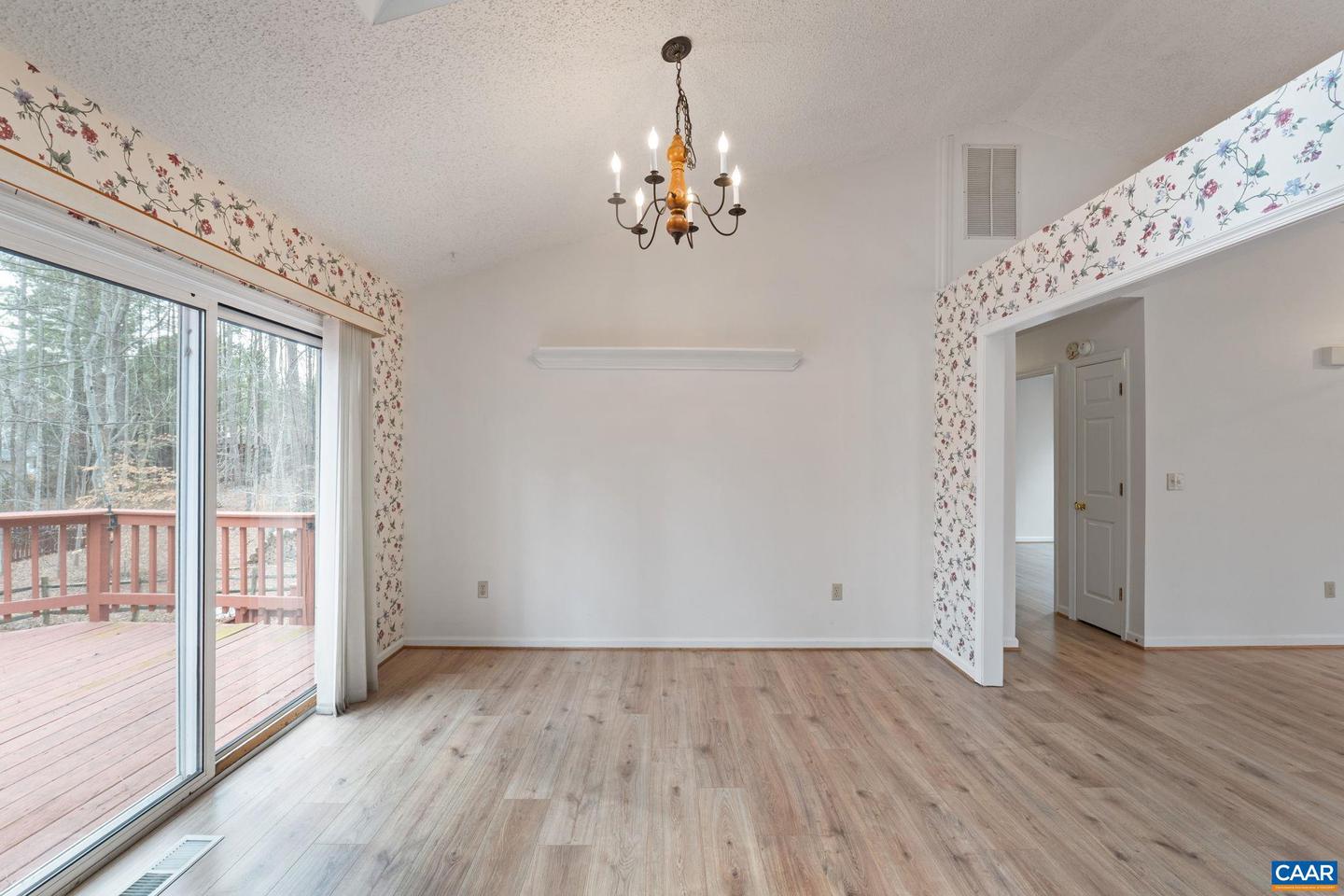 7 ENGLEWOOD DR, PALMYRA, Virginia 22963, 3 Bedrooms Bedrooms, ,3 BathroomsBathrooms,Residential,For sale,7 ENGLEWOOD DR,673640 MLS # 673640