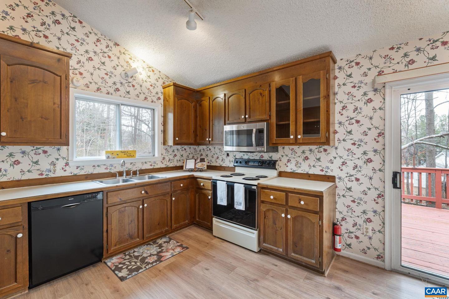 7 ENGLEWOOD DR, PALMYRA, Virginia 22963, 3 Bedrooms Bedrooms, ,3 BathroomsBathrooms,Residential,For sale,7 ENGLEWOOD DR,673640 MLS # 673640