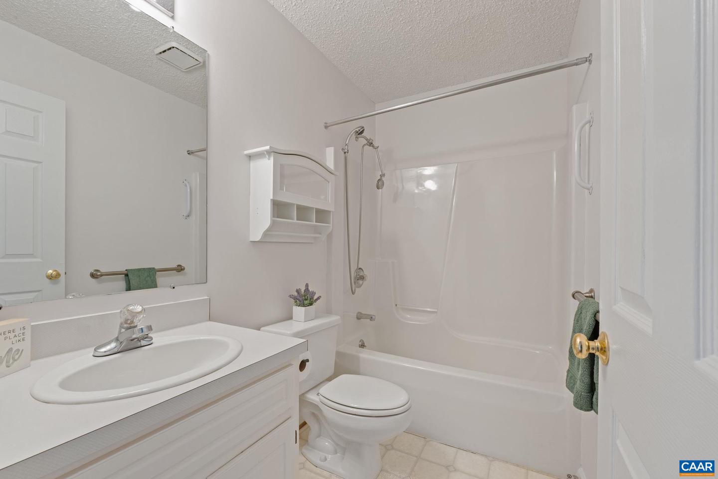 7 ENGLEWOOD DR, PALMYRA, Virginia 22963, 3 Bedrooms Bedrooms, ,3 BathroomsBathrooms,Residential,For sale,7 ENGLEWOOD DR,673640 MLS # 673640