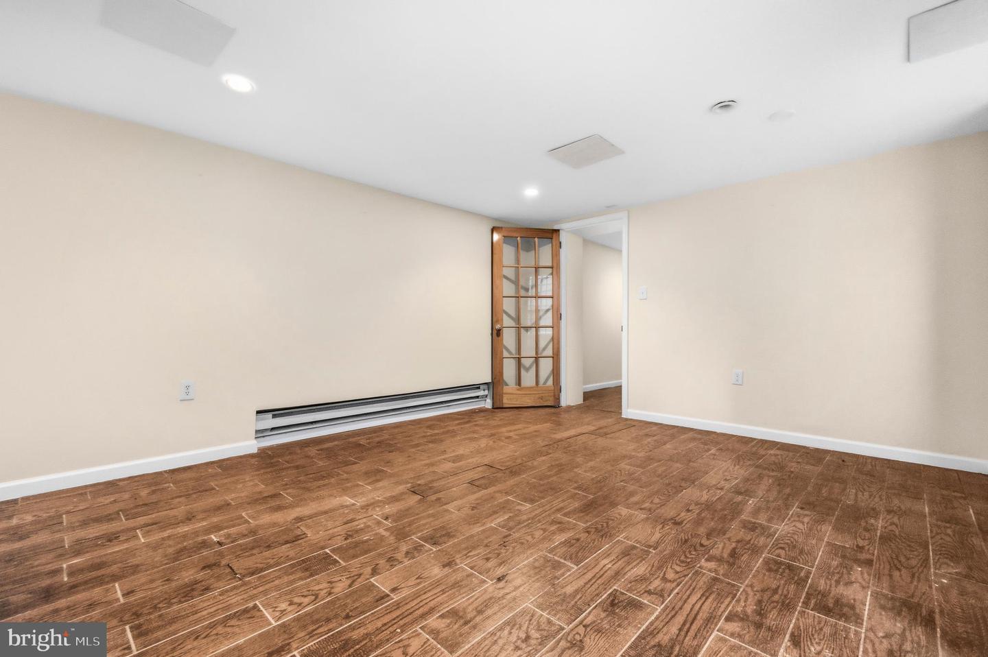 1920 11TH ST NW, WASHINGTON, District Of Columbia 20001, 5 Bedrooms Bedrooms, ,4 BathroomsBathrooms,Residential,For sale,1920 11TH ST NW,DCDC2247684 MLS # DCDC2247684