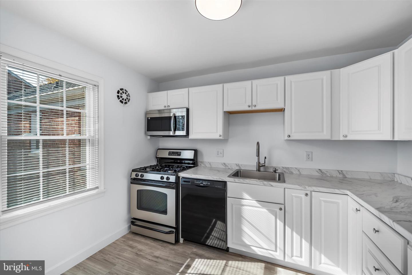 1403 BELLE VIEW BLVD #B-1, ALEXANDRIA, Virginia 22307, 2 Bedrooms Bedrooms, ,1 BathroomBathrooms,Residential,For sale,1403 BELLE VIEW BLVD #B-1,VAFX2292674 MLS # VAFX2292674