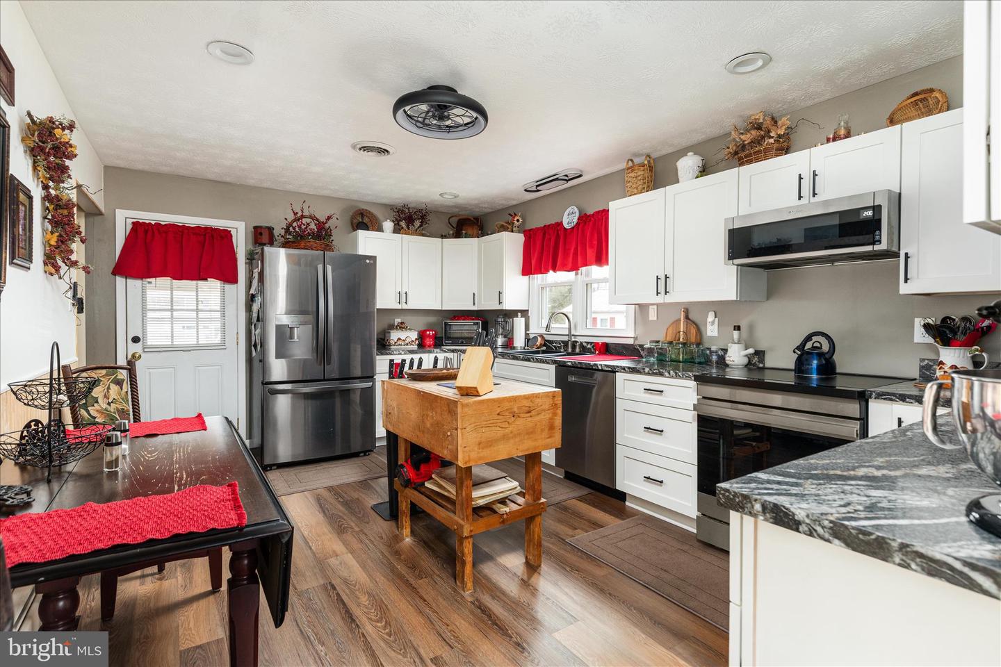 1596 US HIGHWAY 211 E BSN, LURAY, Virginia 22835, 3 Bedrooms Bedrooms, 8 Rooms Rooms,2 BathroomsBathrooms,Residential,For sale,1596 US HIGHWAY 211 E BSN,VAPA2006080 MLS # VAPA2006080