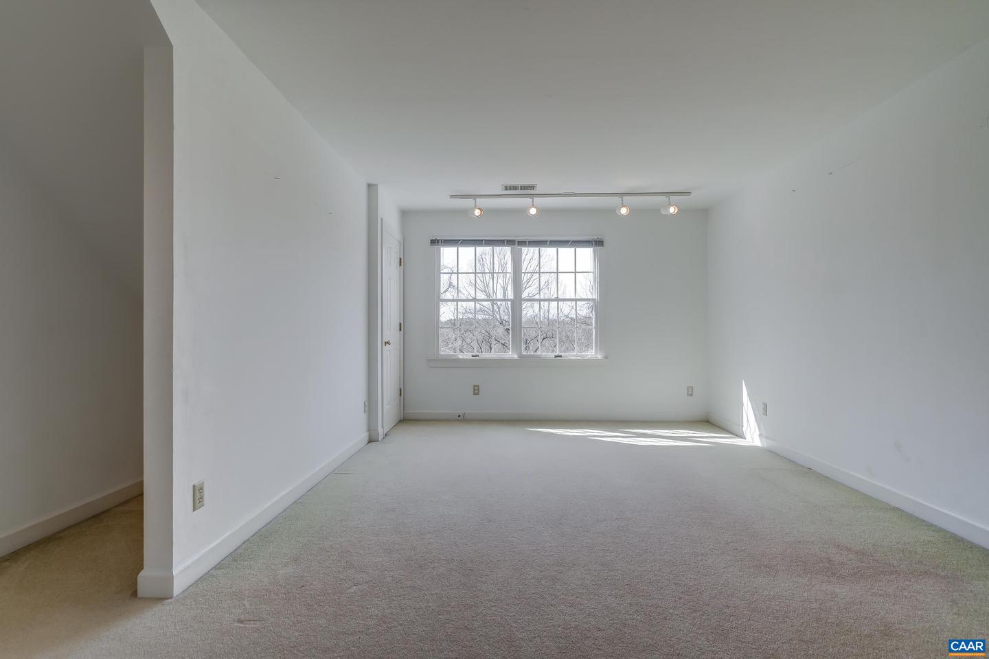 1480 STABLE LN, CHARLOTTESVILLE, Virginia 22903, 4 Bedrooms Bedrooms, ,3 BathroomsBathrooms,Residential,For sale,1480 STABLE LN,673641 MLS # 673641