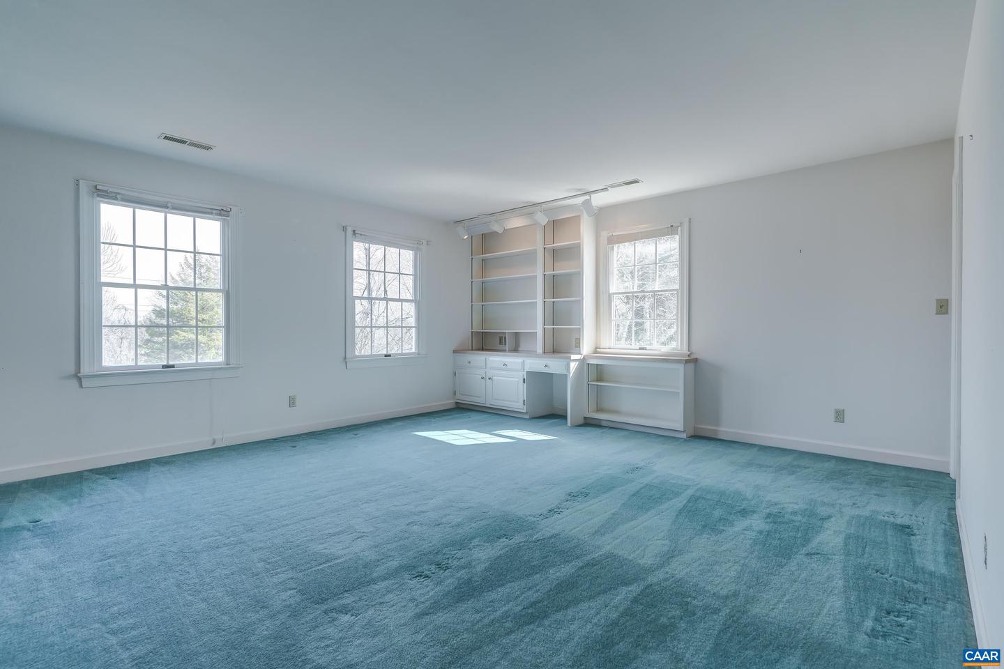 1480 STABLE LN, CHARLOTTESVILLE, Virginia 22903, 4 Bedrooms Bedrooms, ,3 BathroomsBathrooms,Residential,For sale,1480 STABLE LN,673641 MLS # 673641