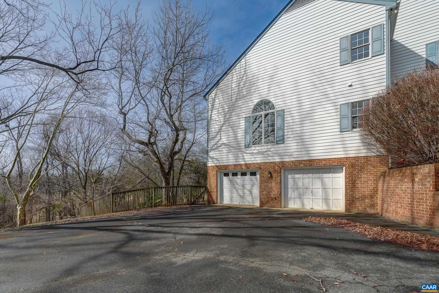 1480 STABLE LN, CHARLOTTESVILLE, Virginia 22903, 4 Bedrooms Bedrooms, ,3 BathroomsBathrooms,Residential,For sale,1480 STABLE LN,673641 MLS # 673641