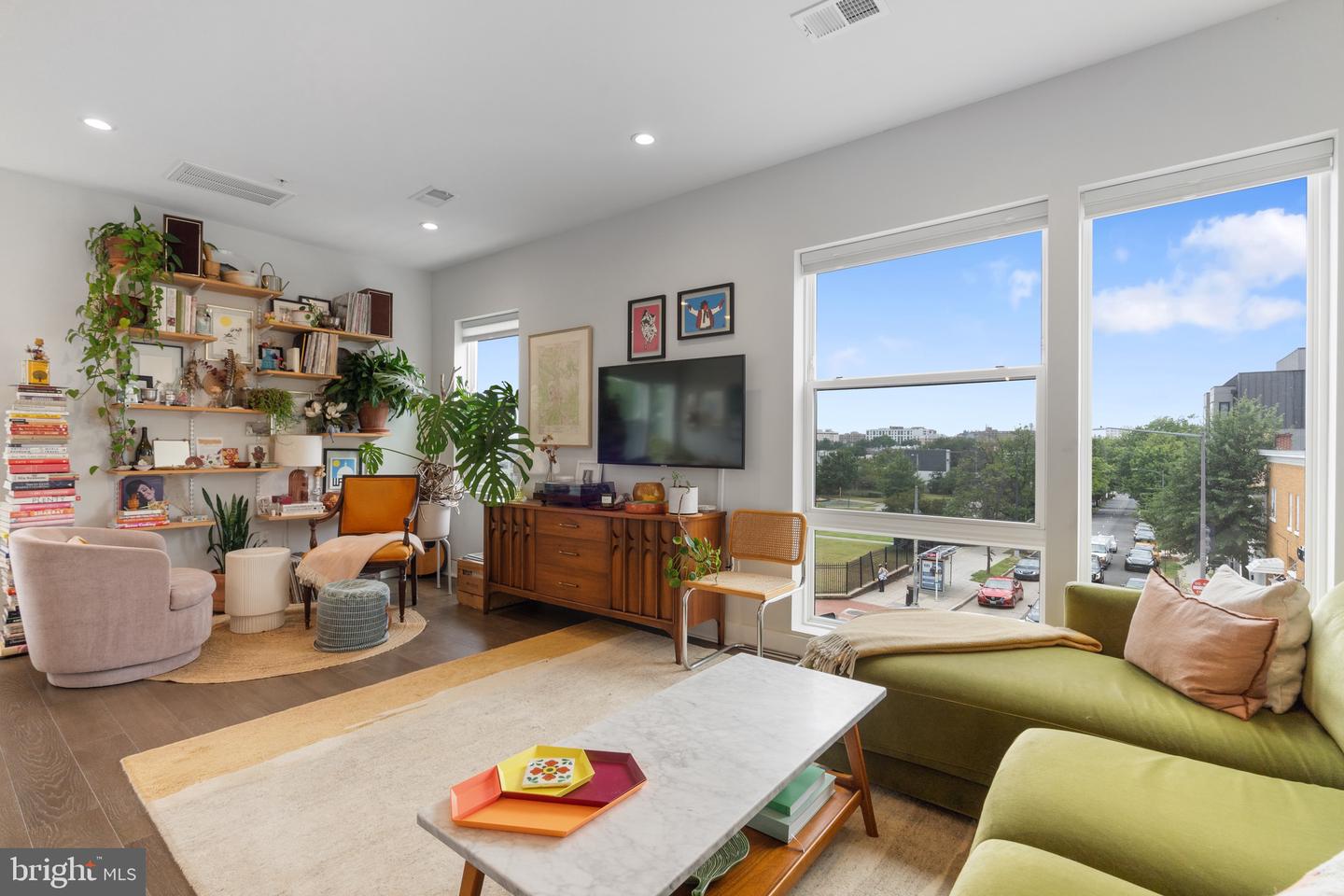 653 IRVING ST NW #7, WASHINGTON, District Of Columbia 20010, 2 Bedrooms Bedrooms, ,2 BathroomsBathrooms,Residential,For sale,653 IRVING ST NW #7,DCDC2247704 MLS # DCDC2247704 653 IRVING ST NW #7, WASHINGTON, District Of Columbia 20010, 2 Bedrooms Bedrooms, ,2 BathroomsBathrooms,Residential,For sale,653 IRVING ST NW #7,DCDC2247704 MLS # DCDC2247704