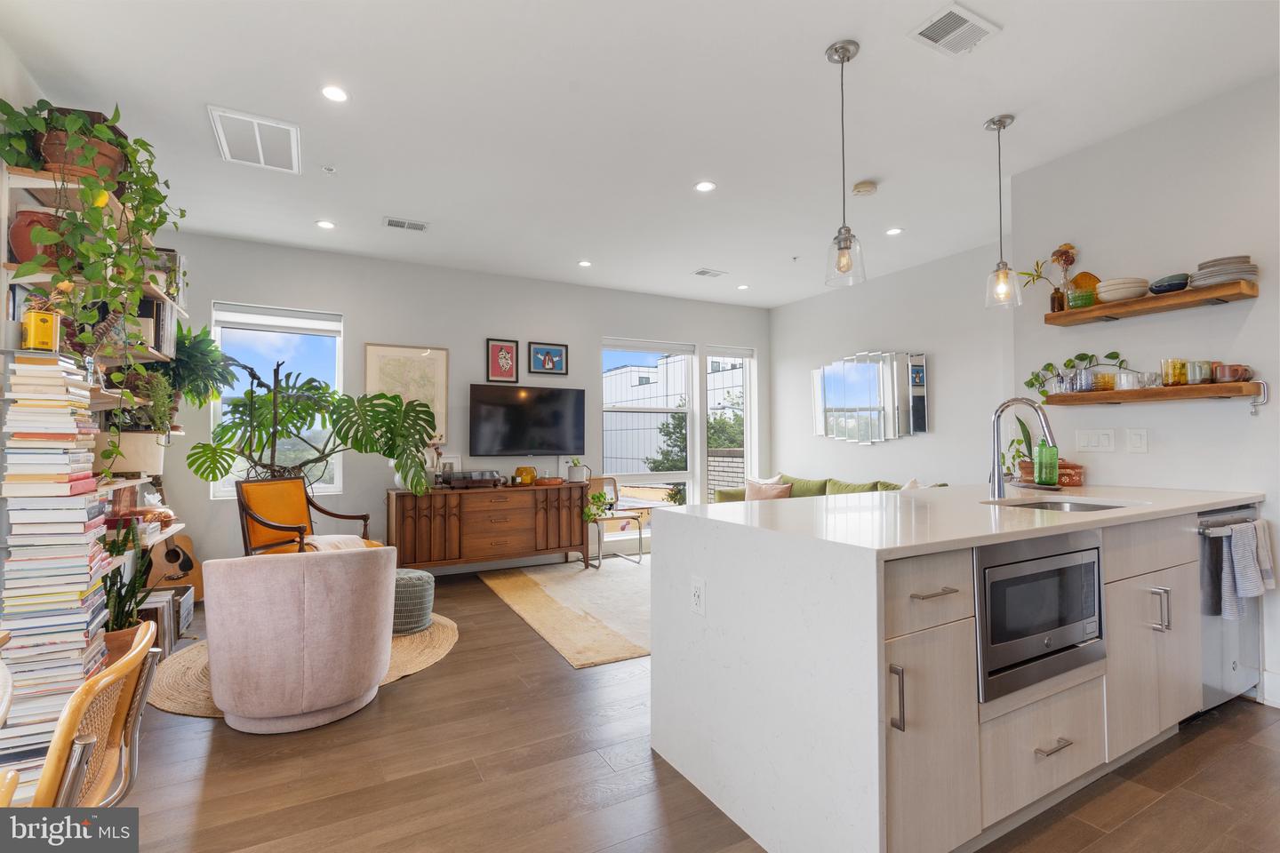 653 IRVING ST NW #7, WASHINGTON, District Of Columbia 20010, 2 Bedrooms Bedrooms, ,2 BathroomsBathrooms,Residential,For sale,653 IRVING ST NW #7,DCDC2247704 MLS # DCDC2247704 653 IRVING ST NW #7, WASHINGTON, District Of Columbia 20010, 2 Bedrooms Bedrooms, ,2 BathroomsBathrooms,Residential,For sale,653 IRVING ST NW #7,DCDC2247704 MLS # DCDC2247704