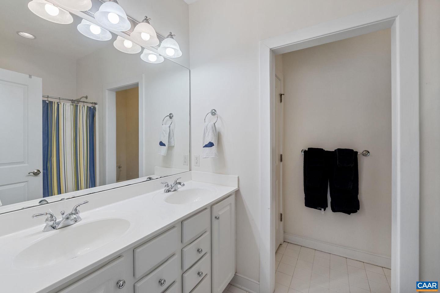 195 BROOKWOOD DR, CHARLOTTESVILLE, Virginia 22902, 4 Bedrooms Bedrooms, ,4 BathroomsBathrooms,Residential,For sale,195 BROOKWOOD DR,673643 MLS # 673643