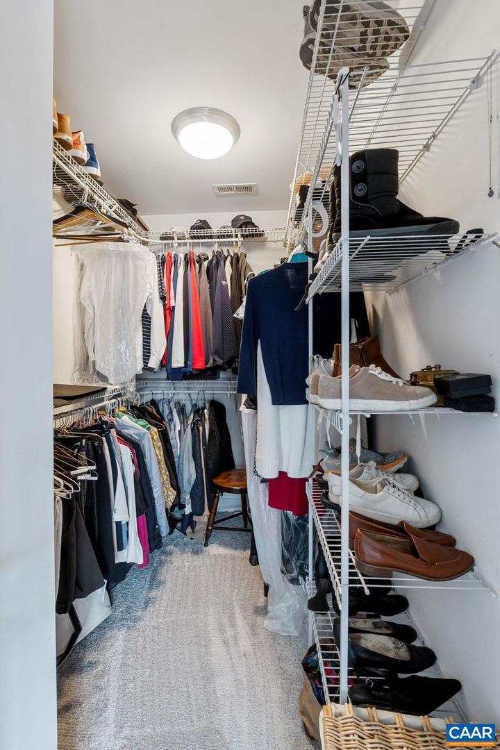 195 BROOKWOOD DR, CHARLOTTESVILLE, Virginia 22902, 4 Bedrooms Bedrooms, ,4 BathroomsBathrooms,Residential,For sale,195 BROOKWOOD DR,673643 MLS # 673643