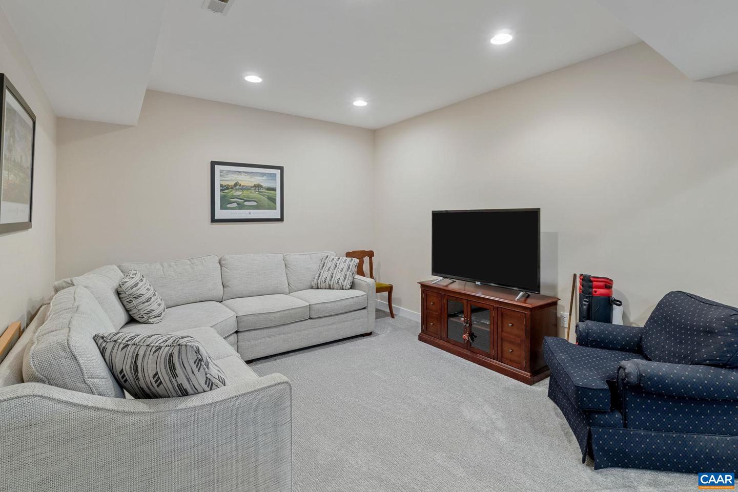 195 BROOKWOOD DR, CHARLOTTESVILLE, Virginia 22902, 4 Bedrooms Bedrooms, ,4 BathroomsBathrooms,Residential,For sale,195 BROOKWOOD DR,673643 MLS # 673643