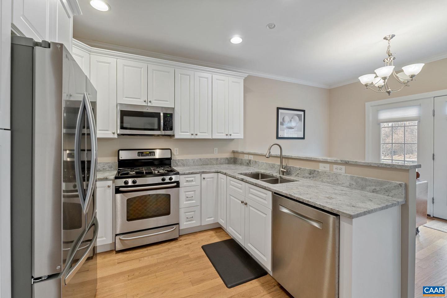 195 BROOKWOOD DR, CHARLOTTESVILLE, Virginia 22902, 4 Bedrooms Bedrooms, ,4 BathroomsBathrooms,Residential,For sale,195 BROOKWOOD DR,673643 MLS # 673643