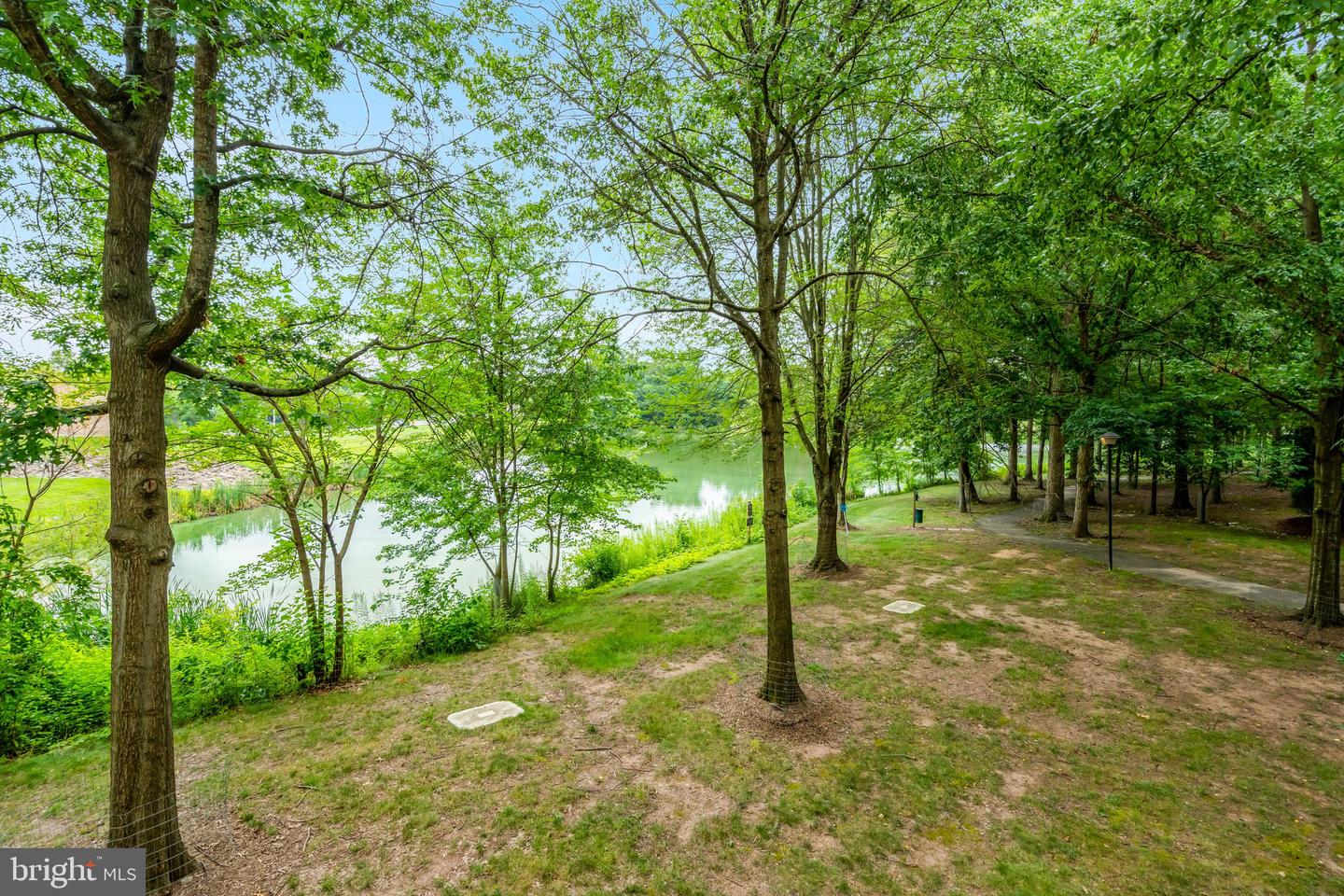 1712 LAKE SHORE CREST DR #14, RESTON, Virginia 20190, 1 Bedroom Bedrooms, ,1 BathroomBathrooms,Residential,For sale,1712 LAKE SHORE CREST DR #14,VAFX2292728 MLS # VAFX2292728