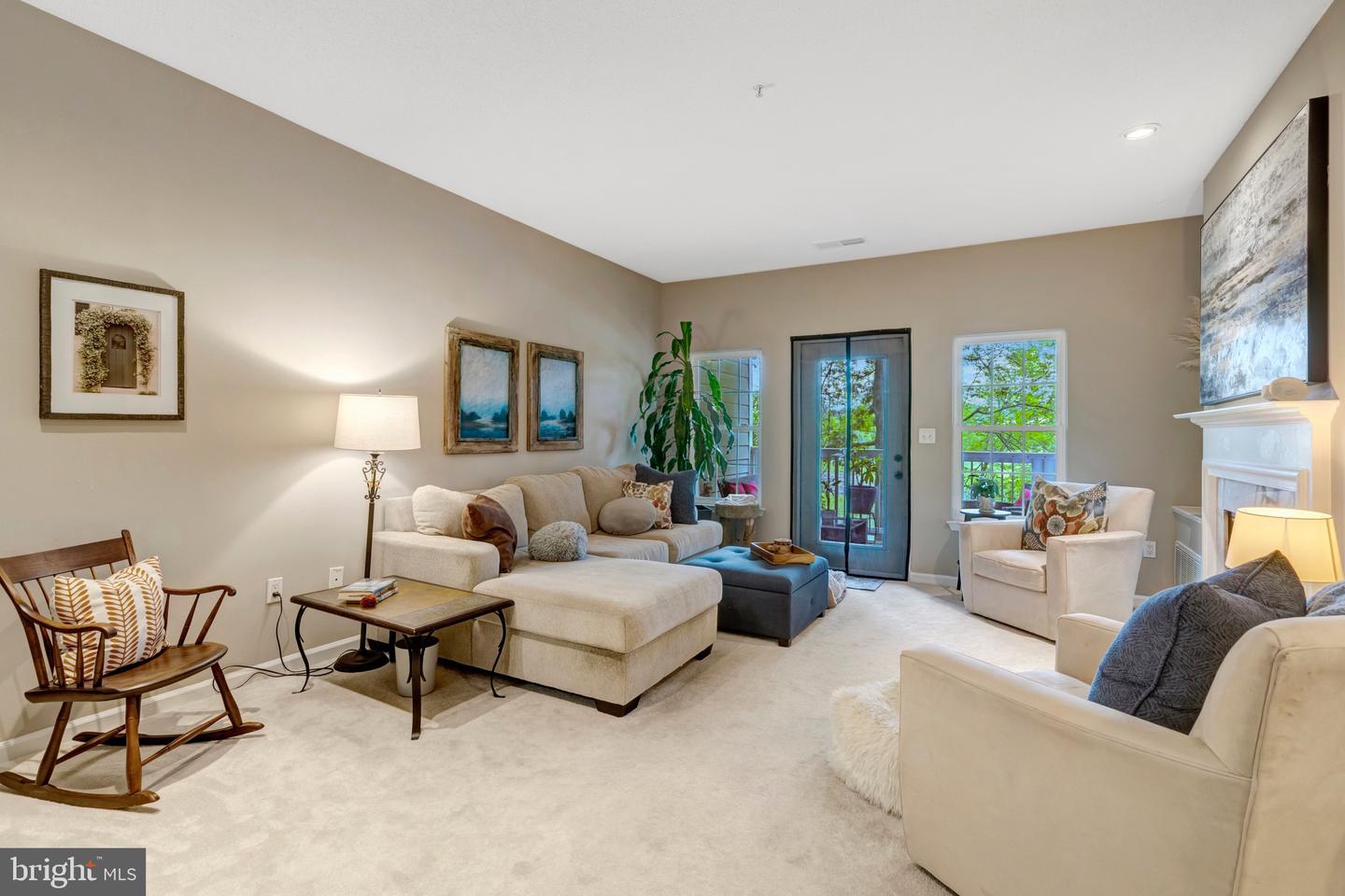 1712 LAKE SHORE CREST DR #14, RESTON, Virginia 20190, 1 Bedroom Bedrooms, ,1 BathroomBathrooms,Residential,For sale,1712 LAKE SHORE CREST DR #14,VAFX2292728 MLS # VAFX2292728