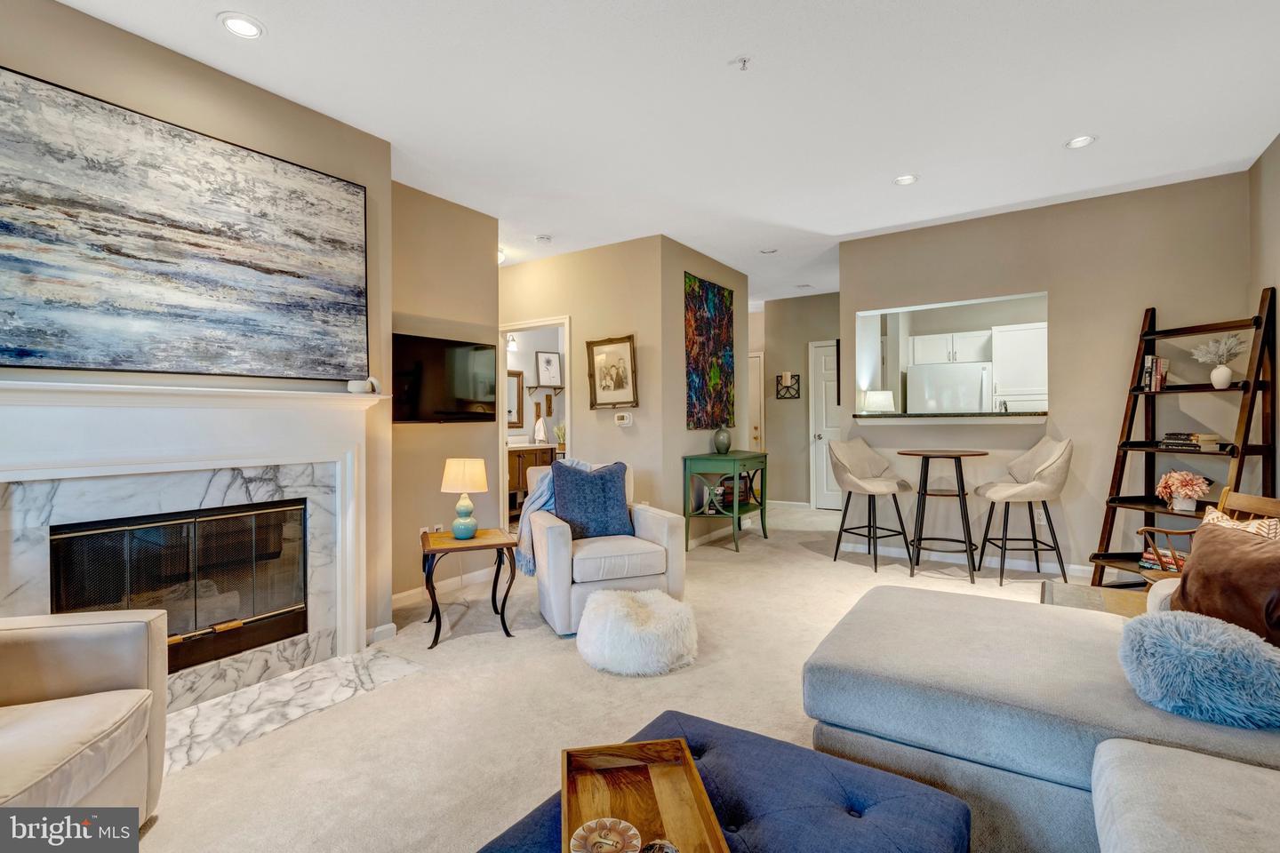 1712 LAKE SHORE CREST DR #14, RESTON, Virginia 20190, 1 Bedroom Bedrooms, ,1 BathroomBathrooms,Residential,For sale,1712 LAKE SHORE CREST DR #14,VAFX2292728 MLS # VAFX2292728