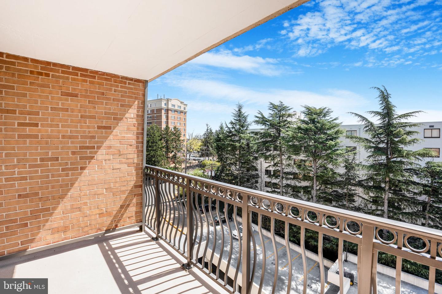 2030 N ADAMS ST #1109, ARLINGTON, Virginia 22201, 1 Bedroom Bedrooms, ,1 BathroomBathrooms,Residential,For sale,2030 N ADAMS ST #1109,VAAR2055068 MLS # VAAR2055068