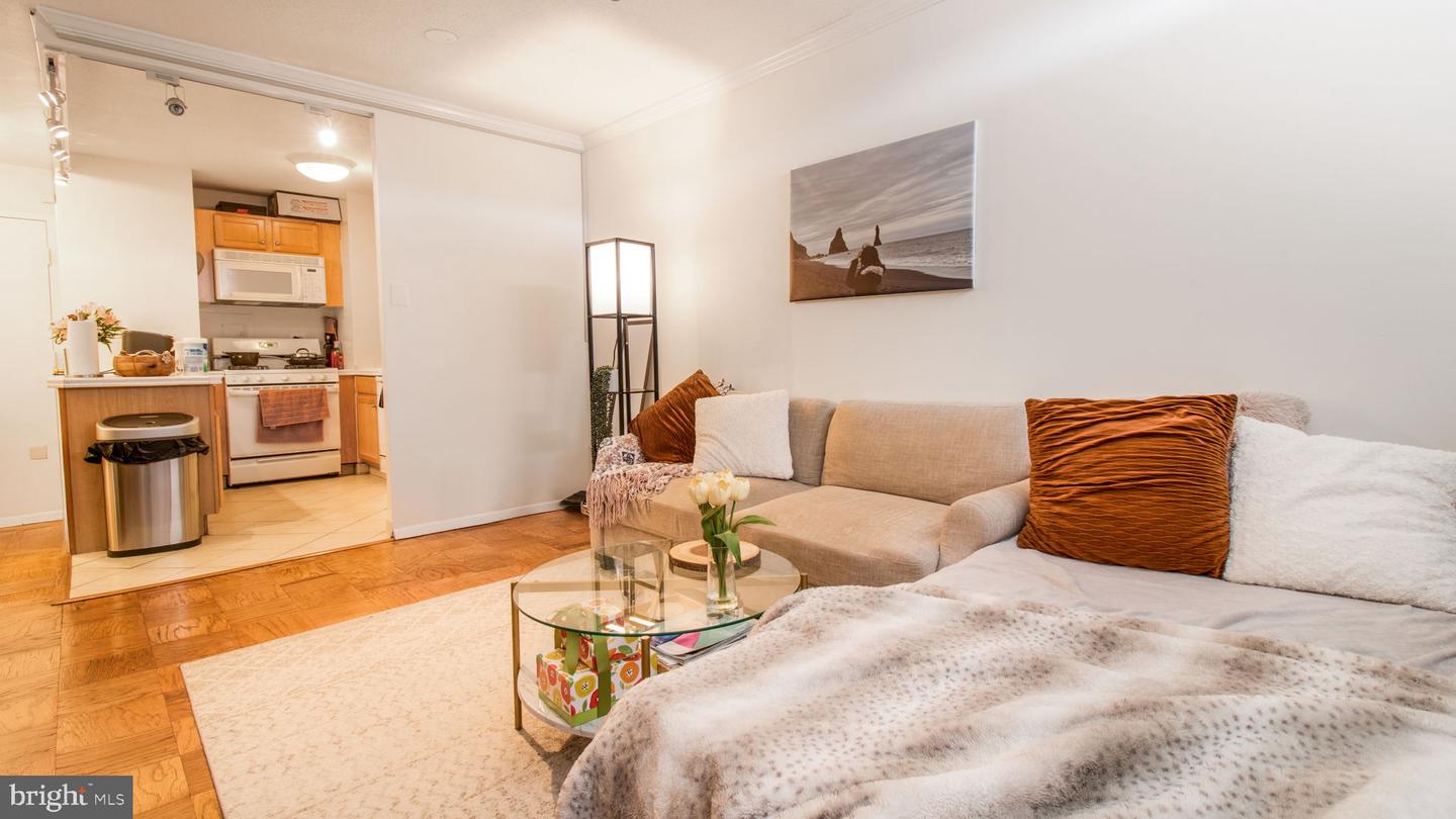 2030 N ADAMS ST #1109, ARLINGTON, Virginia 22201, 1 Bedroom Bedrooms, ,1 BathroomBathrooms,Residential,For sale,2030 N ADAMS ST #1109,VAAR2055068 MLS # VAAR2055068