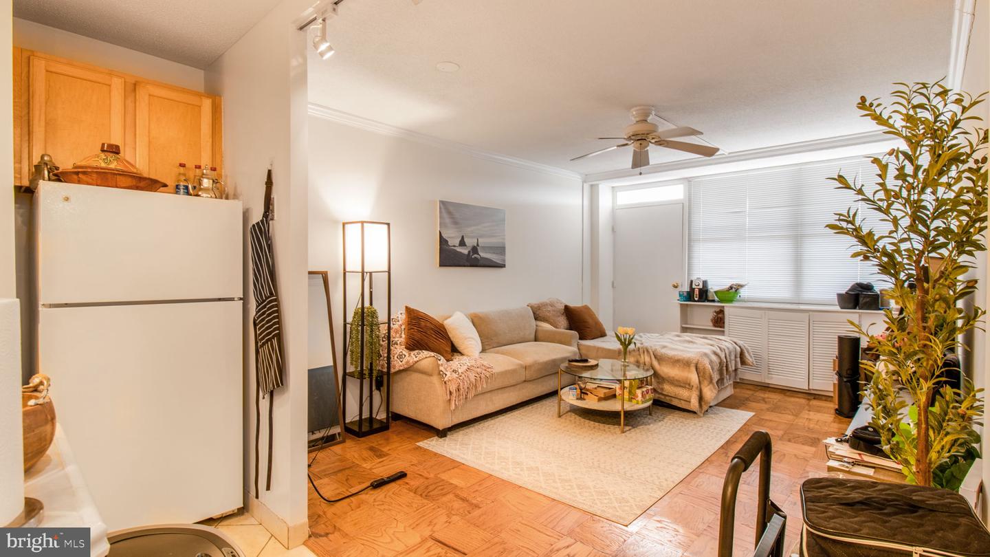 2030 N ADAMS ST #1109, ARLINGTON, Virginia 22201, 1 Bedroom Bedrooms, ,1 BathroomBathrooms,Residential,For sale,2030 N ADAMS ST #1109,VAAR2055068 MLS # VAAR2055068