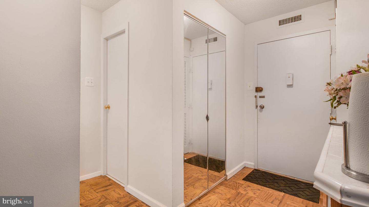 2030 N ADAMS ST #1109, ARLINGTON, Virginia 22201, 1 Bedroom Bedrooms, ,1 BathroomBathrooms,Residential,For sale,2030 N ADAMS ST #1109,VAAR2055068 MLS # VAAR2055068