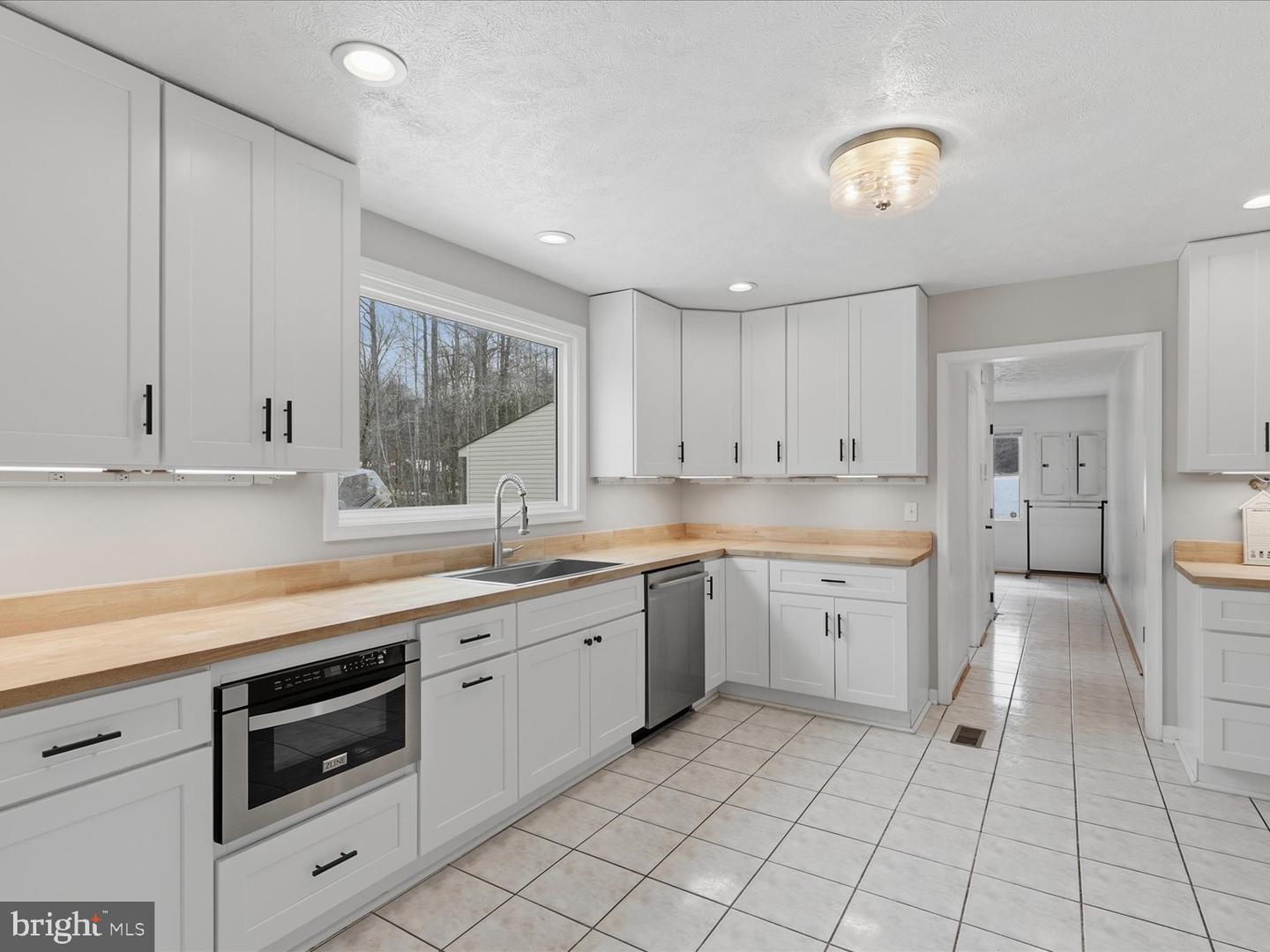 770 POPLAR RD, STAFFORD, Virginia 22556, 4 Bedrooms Bedrooms, ,2 BathroomsBathrooms,Residential,For sale,770 POPLAR RD,VAST2038588 MLS # VAST2038588