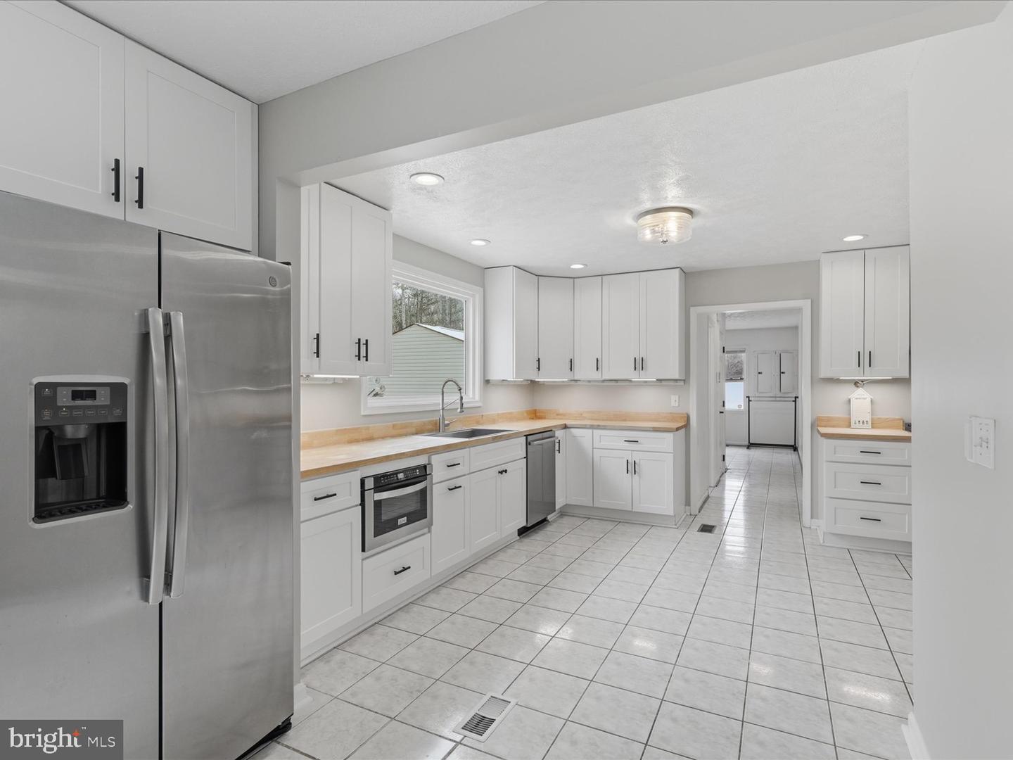 770 POPLAR RD, STAFFORD, Virginia 22556, 4 Bedrooms Bedrooms, ,2 BathroomsBathrooms,Residential,For sale,770 POPLAR RD,VAST2038588 MLS # VAST2038588