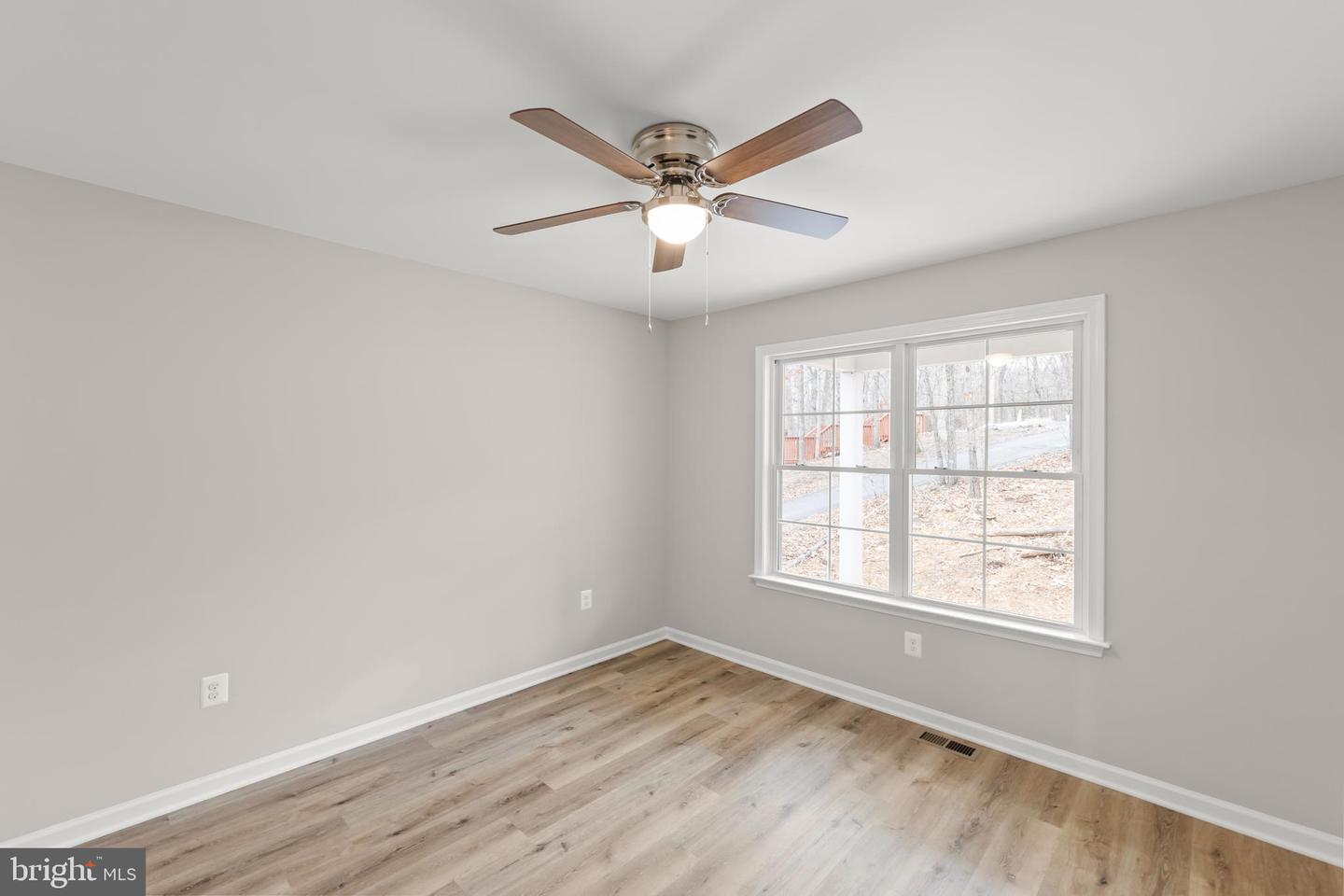 109 SYCAMORE PL, CROSS JUNCTION, Virginia 22625, 3 Bedrooms Bedrooms, ,2 BathroomsBathrooms,Residential,For sale,109 SYCAMORE PL,VAFV2037848 MLS # VAFV2037848