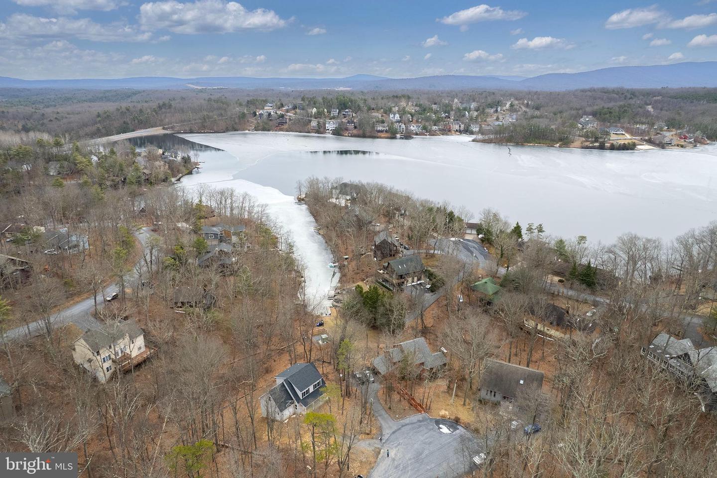 109 SYCAMORE PL, CROSS JUNCTION, Virginia 22625, 3 Bedrooms Bedrooms, ,2 BathroomsBathrooms,Residential,For sale,109 SYCAMORE PL,VAFV2037848 MLS # VAFV2037848