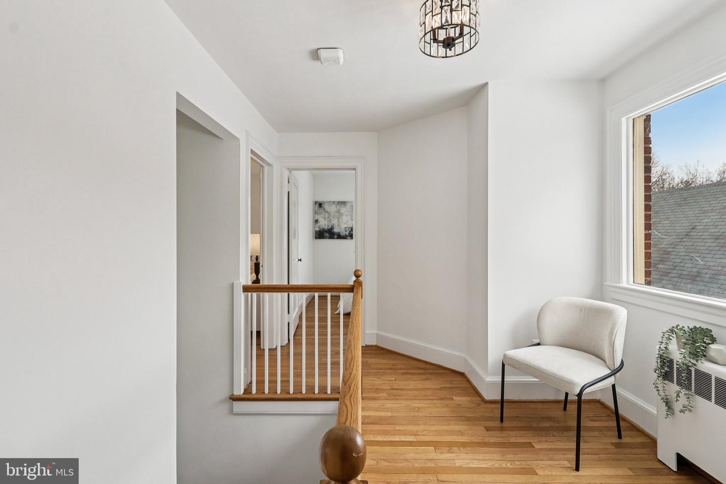 2719 N LEXINGTON ST, ARLINGTON, Virginia 22207, 3 Bedrooms Bedrooms, ,2 BathroomsBathrooms,Residential,For sale,2719 N LEXINGTON ST,VAAR2065988 MLS # VAAR2065988