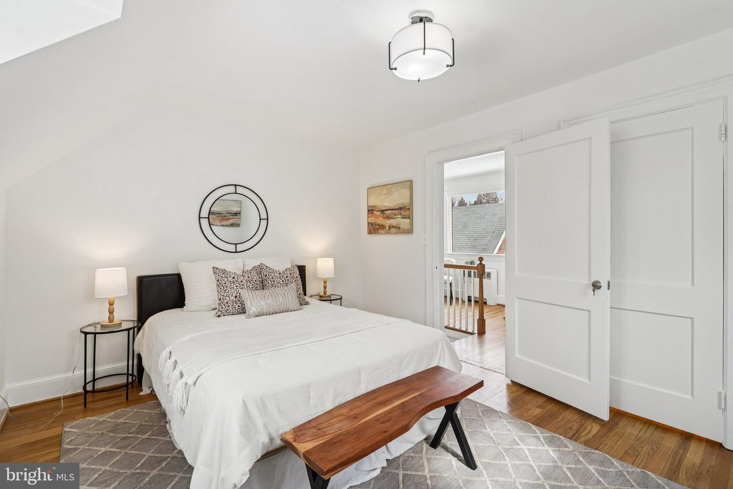 2719 N LEXINGTON ST, ARLINGTON, Virginia 22207, 3 Bedrooms Bedrooms, ,2 BathroomsBathrooms,Residential,For sale,2719 N LEXINGTON ST,VAAR2065988 MLS # VAAR2065988