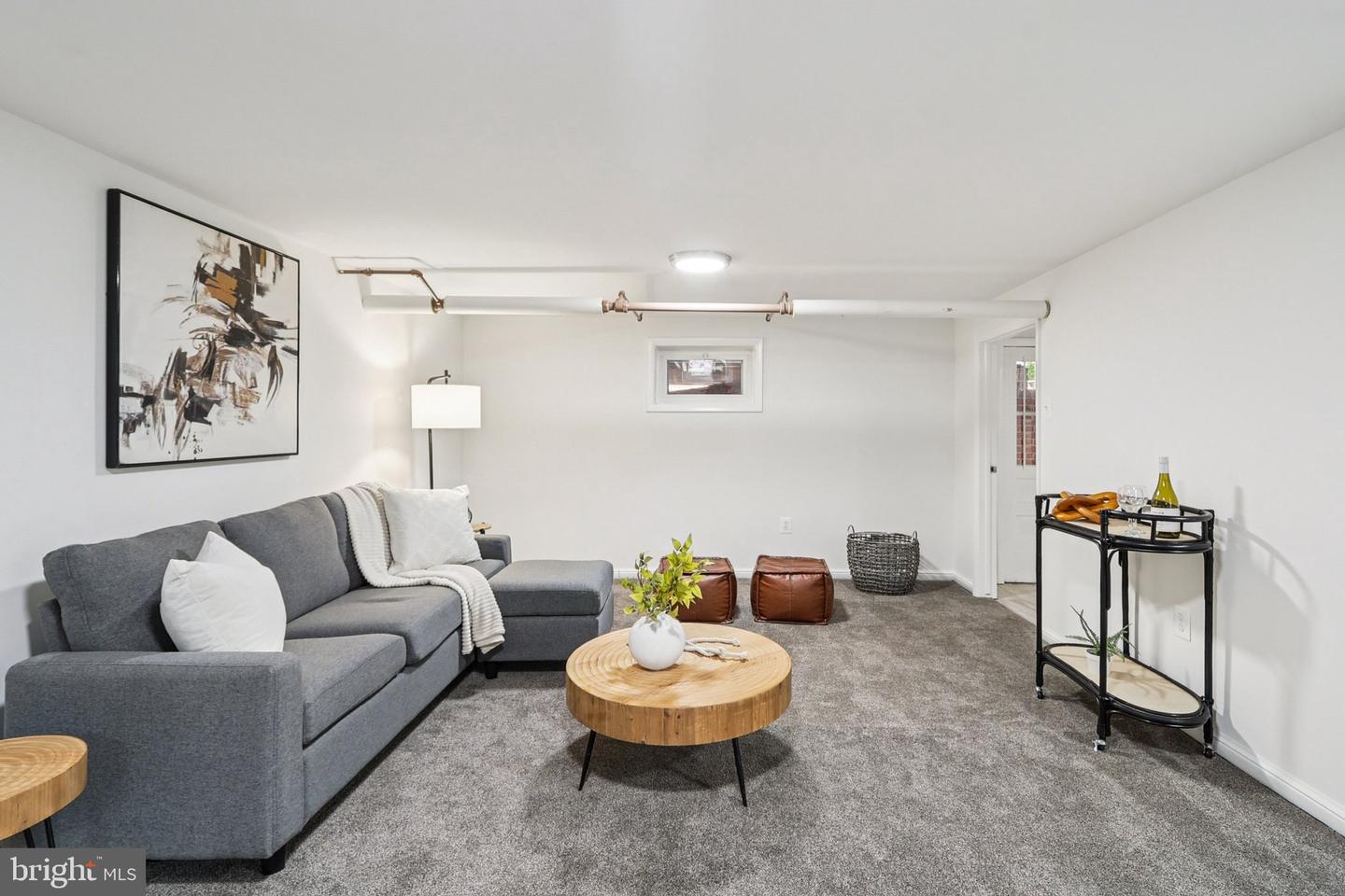 2719 N LEXINGTON ST, ARLINGTON, Virginia 22207, 3 Bedrooms Bedrooms, ,2 BathroomsBathrooms,Residential,For sale,2719 N LEXINGTON ST,VAAR2065988 MLS # VAAR2065988