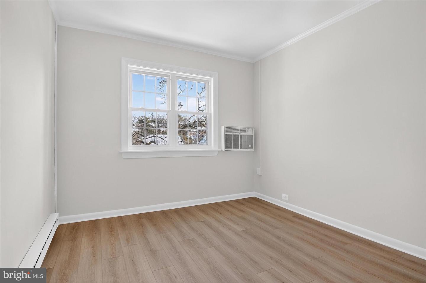 3129 MARTHA CUSTIS DR, ALEXANDRIA, Virginia 22302, 2 Bedrooms Bedrooms, ,1 BathroomBathrooms,Residential,For sale,3129 MARTHA CUSTIS DR,VAAX2051784 MLS # VAAX2051784