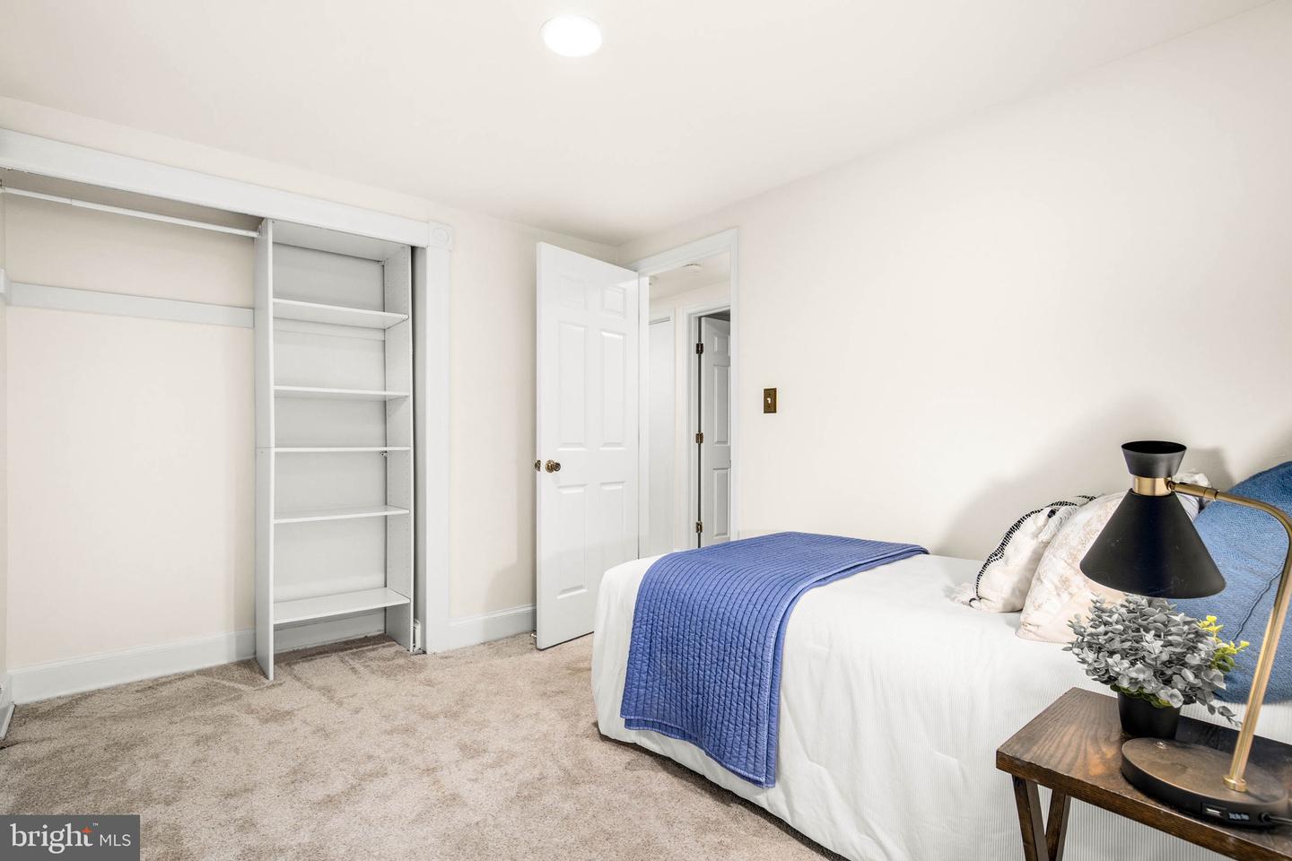 516 4TH ST NE #101, WASHINGTON, District Of Columbia 20002, 2 Bedrooms Bedrooms, ,1 BathroomBathrooms,Residential,For sale,516 4TH ST NE #101,DCDC2231906 MLS # DCDC2231906