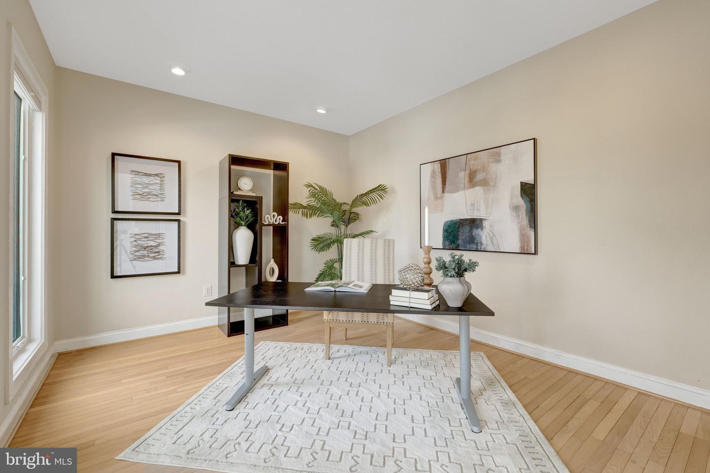 8607 CHERRY DR, FAIRFAX, Virginia 22031, 4 Bedrooms Bedrooms, ,3 BathroomsBathrooms,Residential,For sale,8607 CHERRY DR,VAFX2279714 MLS # VAFX2279714