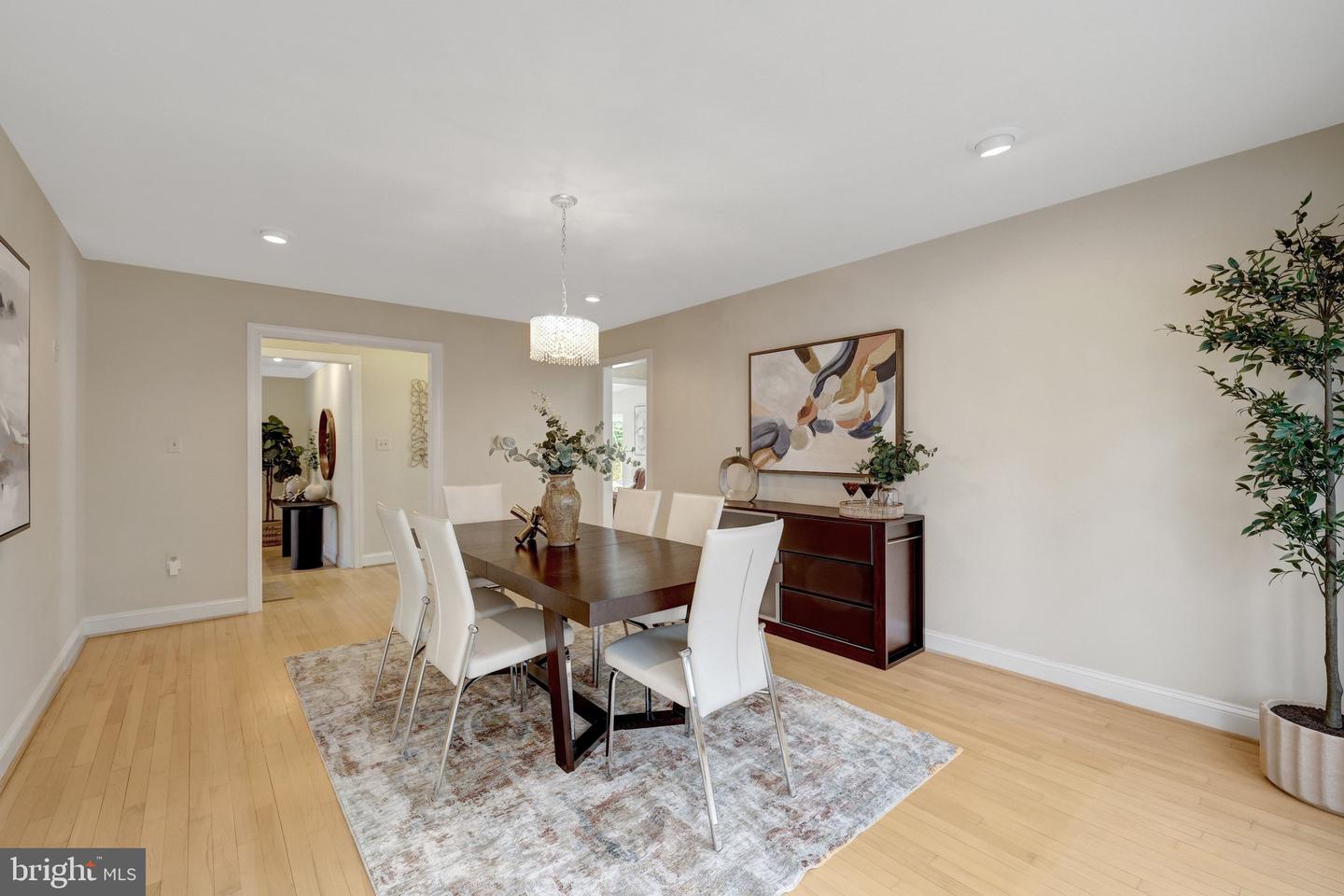 8607 CHERRY DR, FAIRFAX, Virginia 22031, 4 Bedrooms Bedrooms, ,3 BathroomsBathrooms,Residential,For sale,8607 CHERRY DR,VAFX2279714 MLS # VAFX2279714