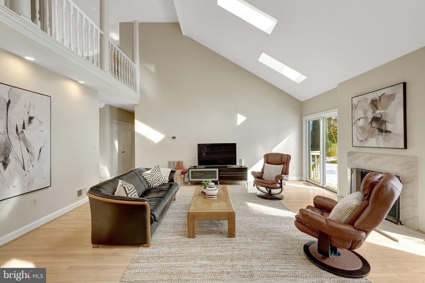 8607 CHERRY DR, FAIRFAX, Virginia 22031, 4 Bedrooms Bedrooms, ,3 BathroomsBathrooms,Residential,For sale,8607 CHERRY DR,VAFX2279714 MLS # VAFX2279714