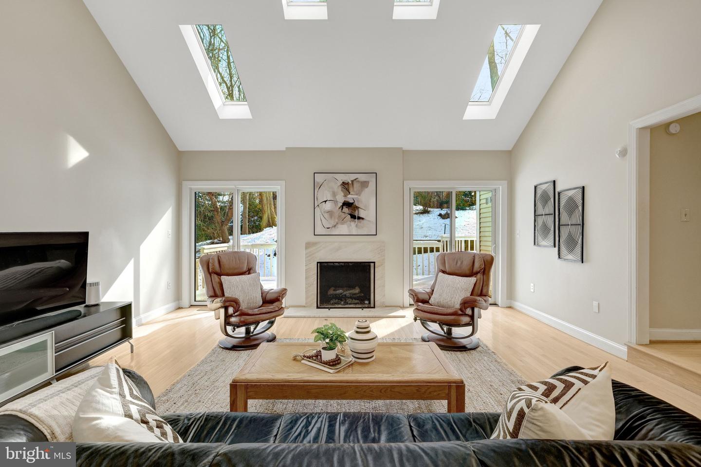 8607 CHERRY DR, FAIRFAX, Virginia 22031, 4 Bedrooms Bedrooms, ,3 BathroomsBathrooms,Residential,For sale,8607 CHERRY DR,VAFX2279714 MLS # VAFX2279714