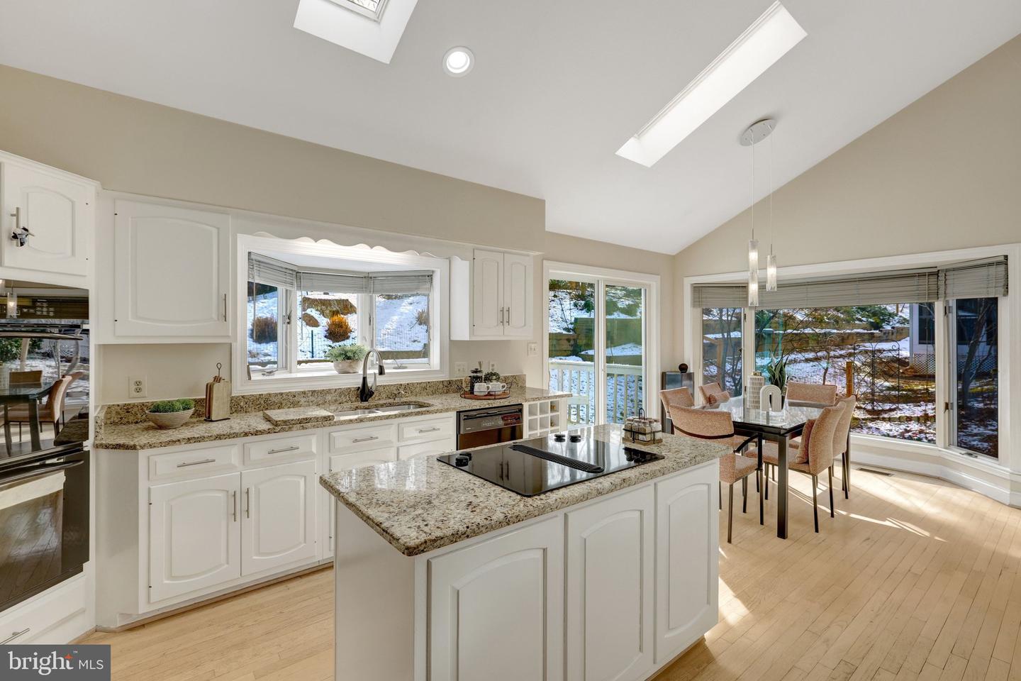 8607 CHERRY DR, FAIRFAX, Virginia 22031, 4 Bedrooms Bedrooms, ,3 BathroomsBathrooms,Residential,For sale,8607 CHERRY DR,VAFX2279714 MLS # VAFX2279714