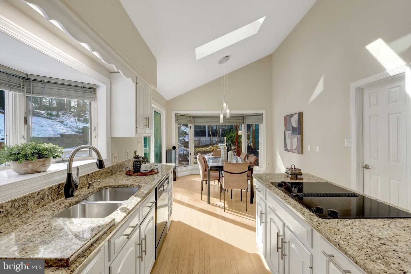 8607 CHERRY DR, FAIRFAX, Virginia 22031, 4 Bedrooms Bedrooms, ,3 BathroomsBathrooms,Residential,For sale,8607 CHERRY DR,VAFX2279714 MLS # VAFX2279714