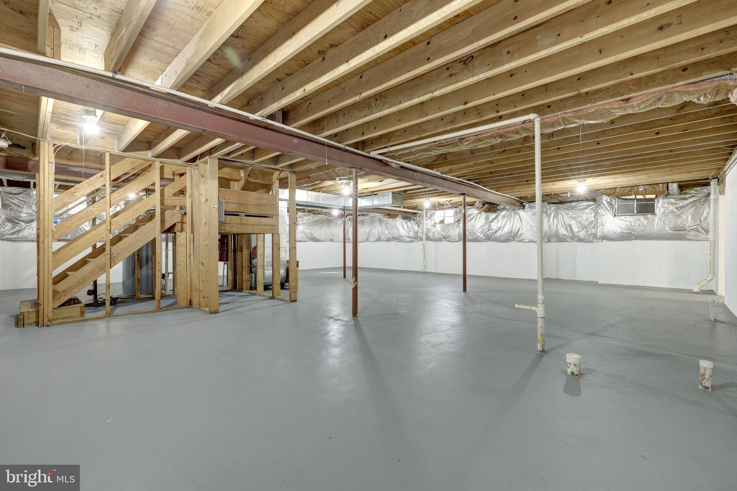 8607 CHERRY DR, FAIRFAX, Virginia 22031, 4 Bedrooms Bedrooms, ,3 BathroomsBathrooms,Residential,For sale,8607 CHERRY DR,VAFX2279714 MLS # VAFX2279714