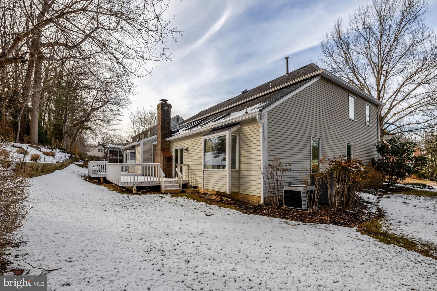 8607 CHERRY DR, FAIRFAX, Virginia 22031, 4 Bedrooms Bedrooms, ,3 BathroomsBathrooms,Residential,For sale,8607 CHERRY DR,VAFX2279714 MLS # VAFX2279714