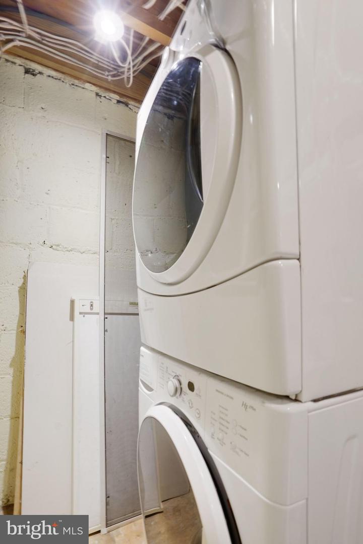 4787 21ST RD N, ARLINGTON, Virginia 22207, 2 Bedrooms Bedrooms, 8 Rooms Rooms,2 BathroomsBathrooms,Residential,For sale,4787 21ST RD N,VAAR2066366 MLS # VAAR2066366 4787 21ST RD N, ARLINGTON, Virginia 22207, 2 Bedrooms Bedrooms, 8 Rooms Rooms,2 BathroomsBathrooms,Residential,For sale,4787 21ST RD N,VAAR2066366 MLS # VAAR2066366