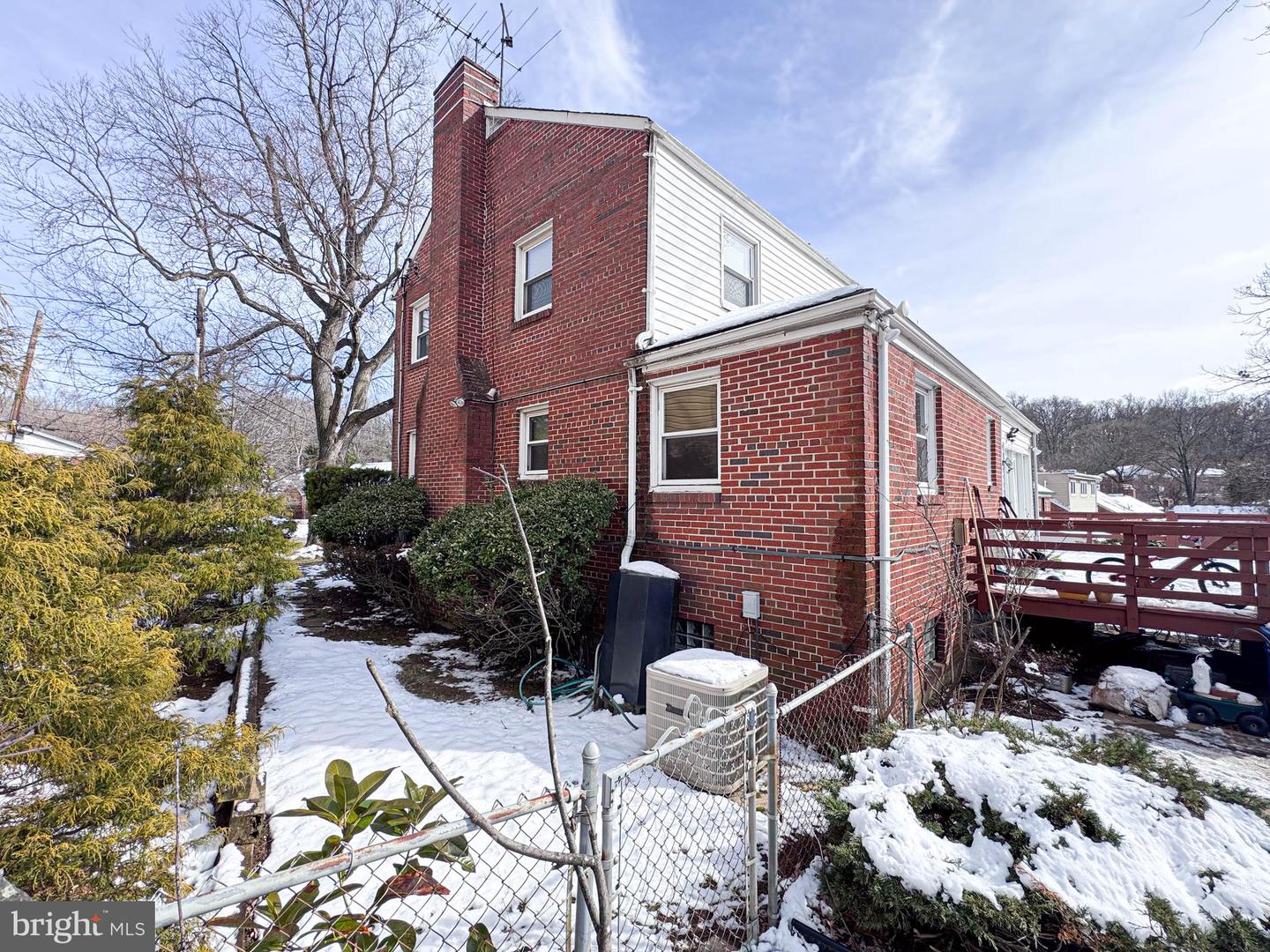 1507 38TH ST SE, WASHINGTON, District Of Columbia 20020, 4 Bedrooms Bedrooms, 7 Rooms Rooms,3 BathroomsBathrooms,Residential,For sale,1507 38TH ST SE,DCDC2233320 MLS # DCDC2233320