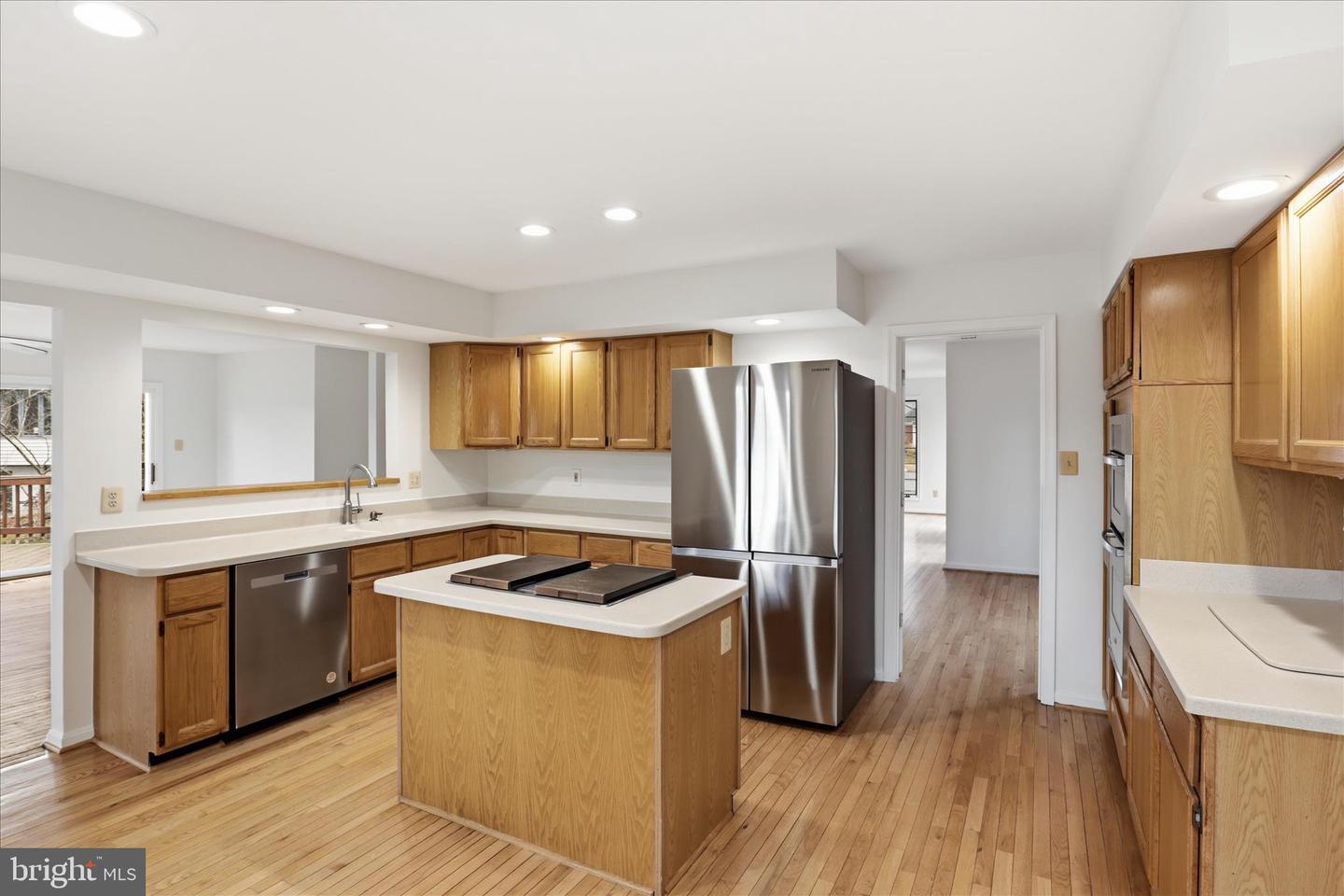 9111 WOOD SPICE LN, LORTON, Virginia 22079, 4 Bedrooms Bedrooms, ,4 BathroomsBathrooms,Residential,For sale,9111 WOOD SPICE LN,VAFX2280952 MLS # VAFX2280952