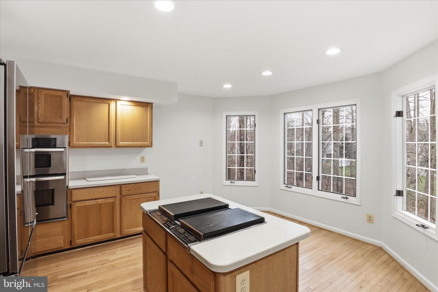 9111 WOOD SPICE LN, LORTON, Virginia 22079, 4 Bedrooms Bedrooms, ,4 BathroomsBathrooms,Residential,For sale,9111 WOOD SPICE LN,VAFX2280952 MLS # VAFX2280952