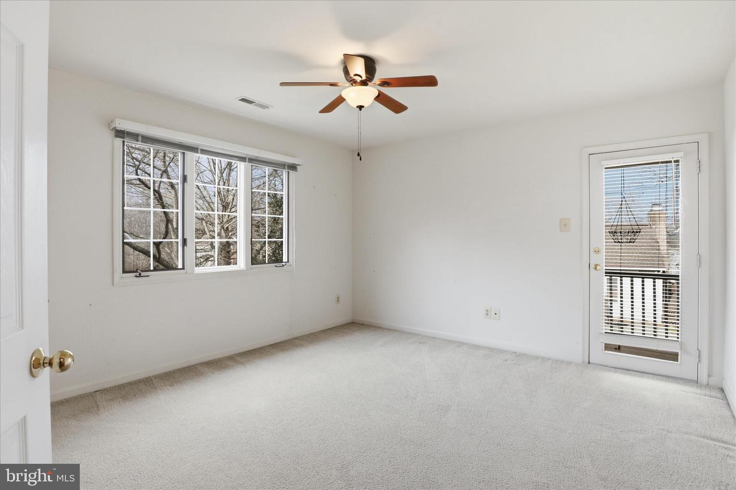 9111 WOOD SPICE LN, LORTON, Virginia 22079, 4 Bedrooms Bedrooms, ,4 BathroomsBathrooms,Residential,For sale,9111 WOOD SPICE LN,VAFX2280952 MLS # VAFX2280952