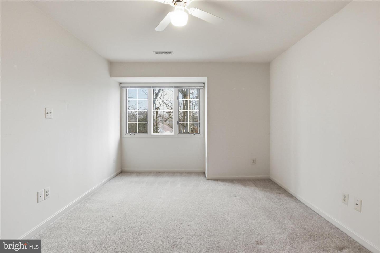 9111 WOOD SPICE LN, LORTON, Virginia 22079, 4 Bedrooms Bedrooms, ,4 BathroomsBathrooms,Residential,For sale,9111 WOOD SPICE LN,VAFX2280952 MLS # VAFX2280952