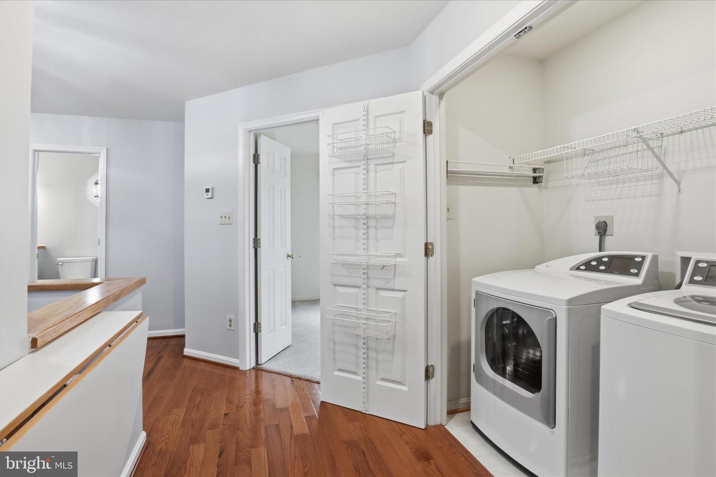 9111 WOOD SPICE LN, LORTON, Virginia 22079, 4 Bedrooms Bedrooms, ,4 BathroomsBathrooms,Residential,For sale,9111 WOOD SPICE LN,VAFX2280952 MLS # VAFX2280952