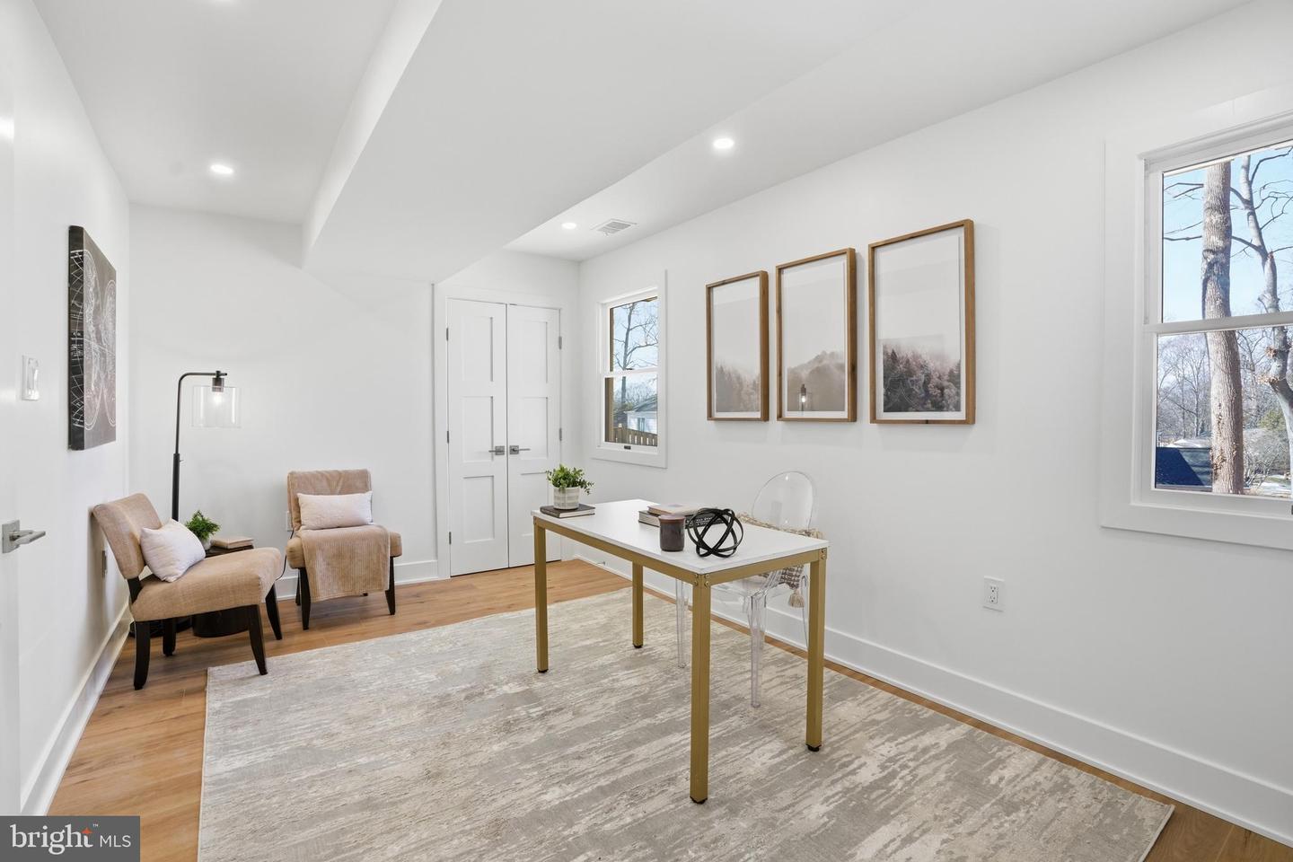 9077 BROOK FORD RD, BURKE, Virginia 22015, 5 Bedrooms Bedrooms, ,3 BathroomsBathrooms,Residential,For sale,9077 BROOK FORD RD,VAFX2281022 MLS # VAFX2281022