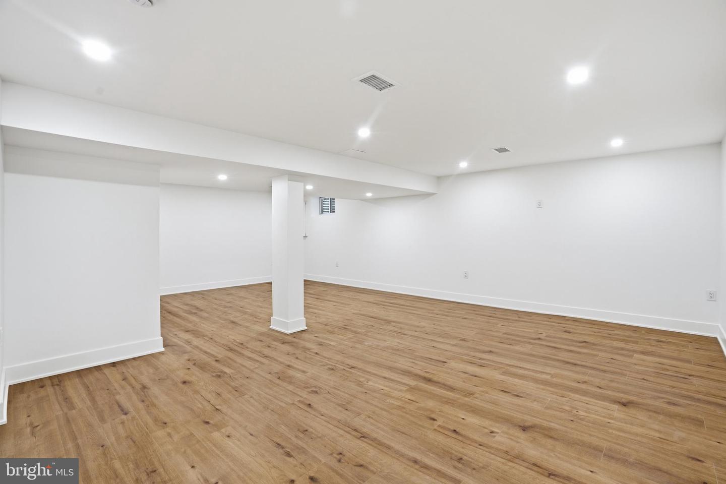 9077 BROOK FORD RD, BURKE, Virginia 22015, 5 Bedrooms Bedrooms, ,3 BathroomsBathrooms,Residential,For sale,9077 BROOK FORD RD,VAFX2281022 MLS # VAFX2281022