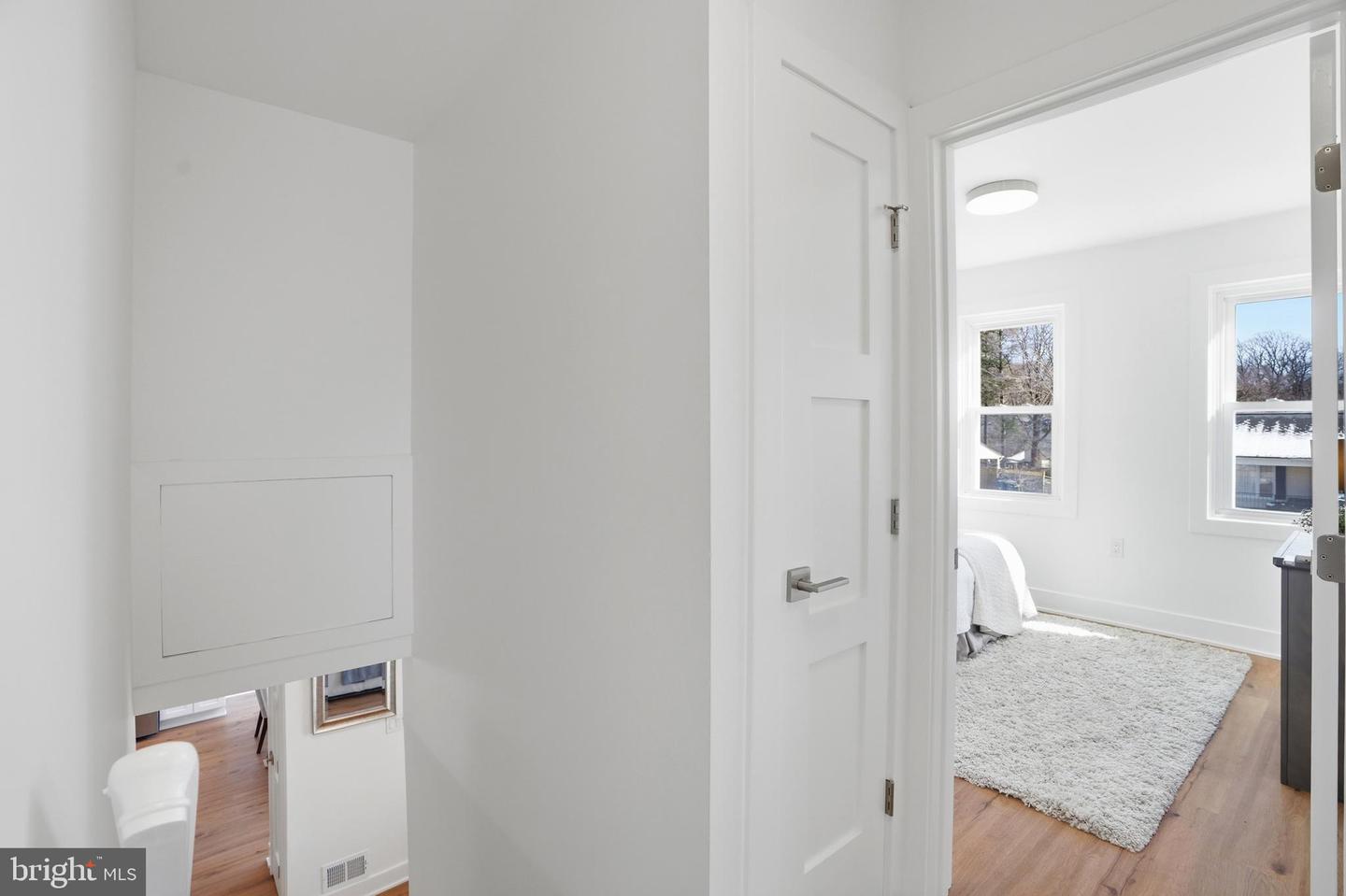 9077 BROOK FORD RD, BURKE, Virginia 22015, 5 Bedrooms Bedrooms, ,3 BathroomsBathrooms,Residential,For sale,9077 BROOK FORD RD,VAFX2281022 MLS # VAFX2281022